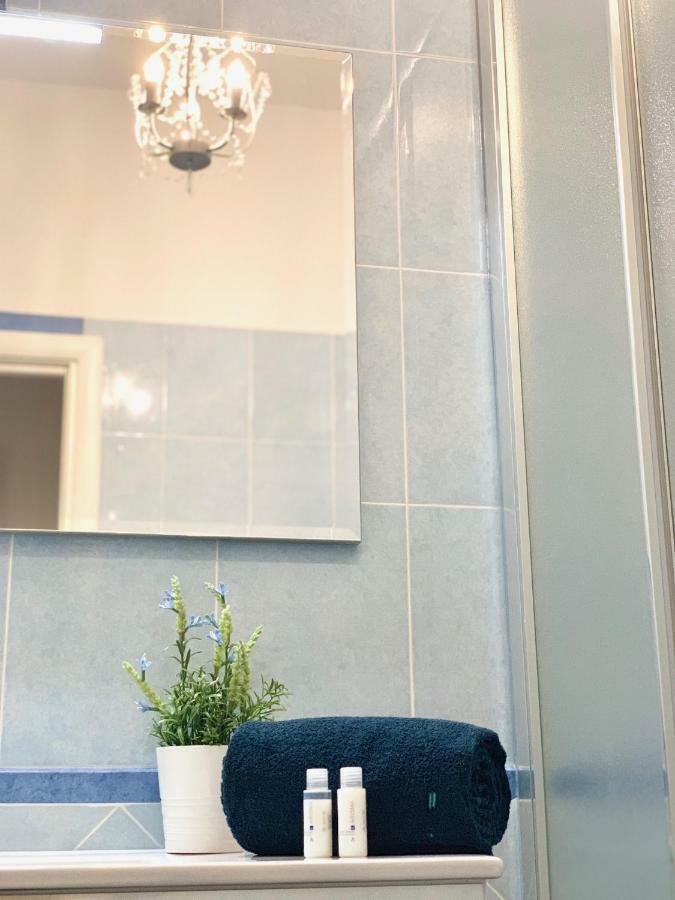Indipendenza Luxury Apartments Bolonha Exterior foto